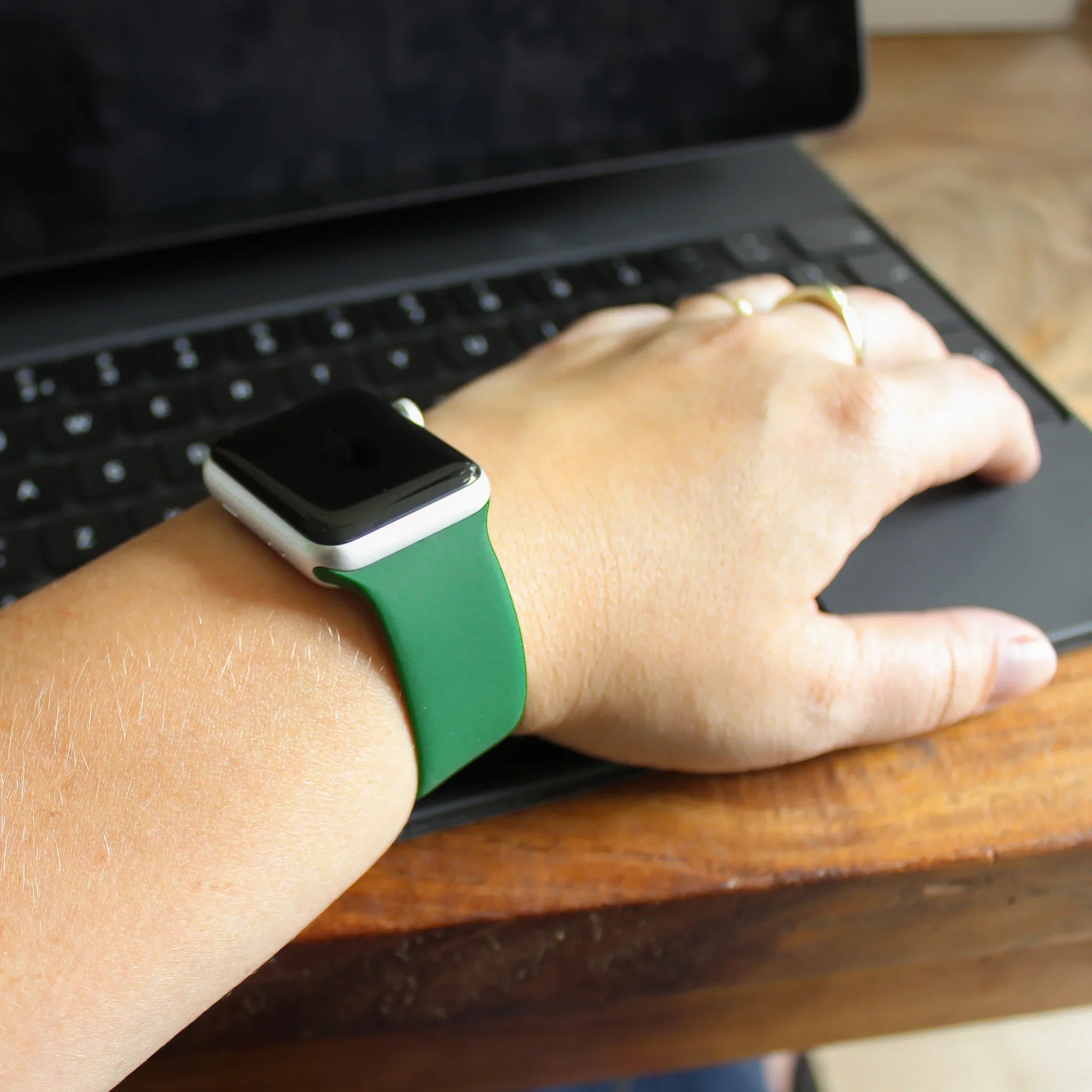 Apple Watch bandje - siliconen - solo loop - klaver