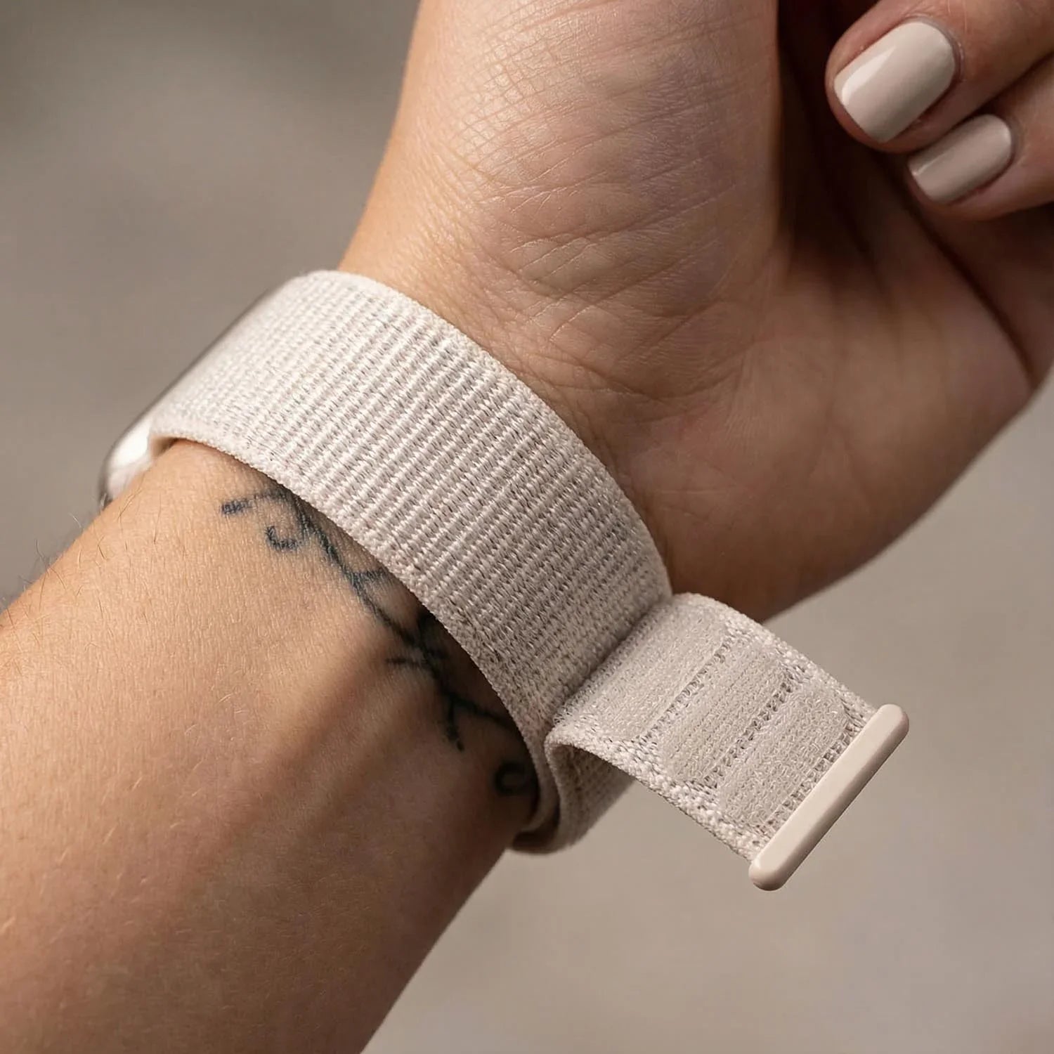 Bracelet Apple Watch Flyne - tissé - nylon - lumière stellaire