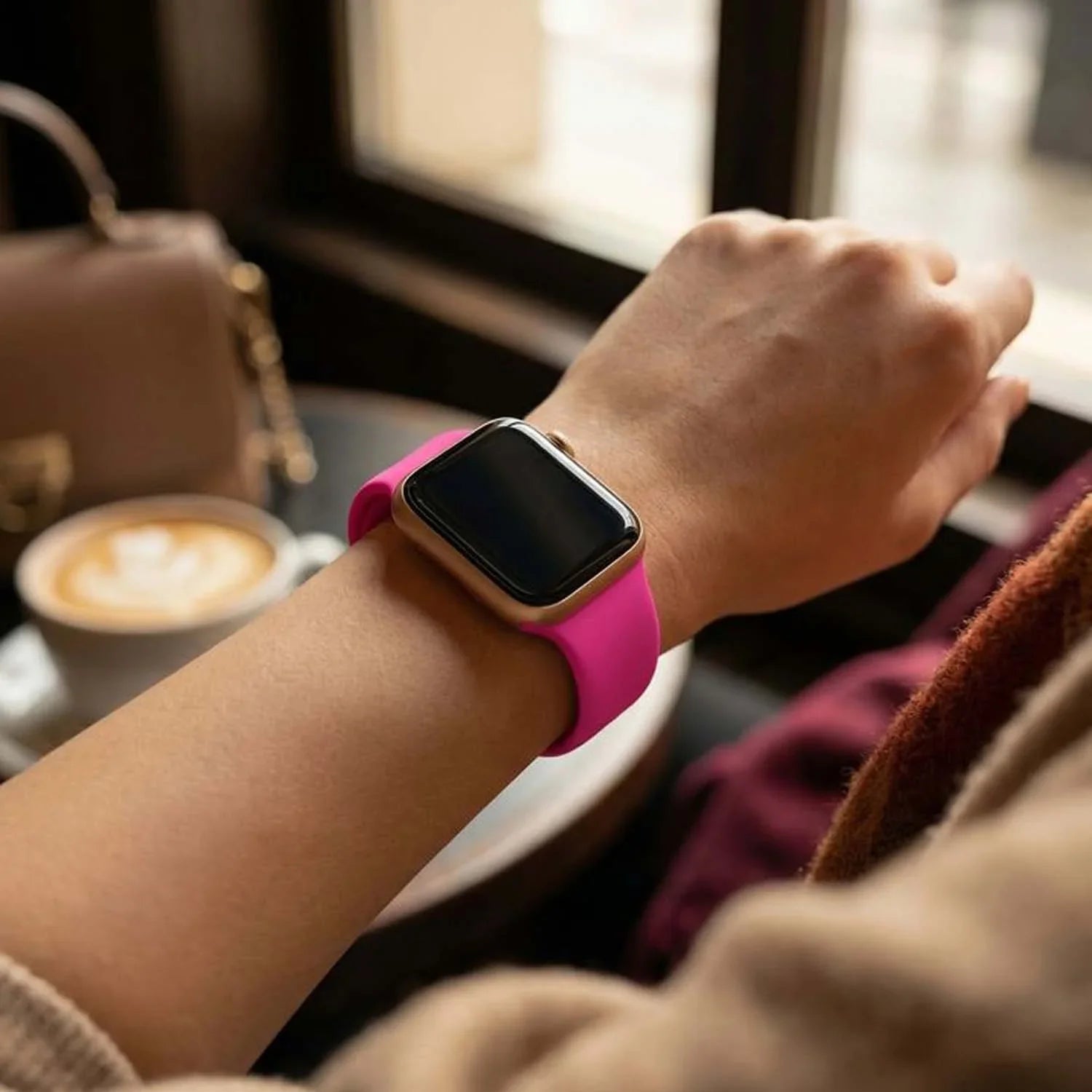 Bracelet Apple Watch Vyon - silicone - rose vif