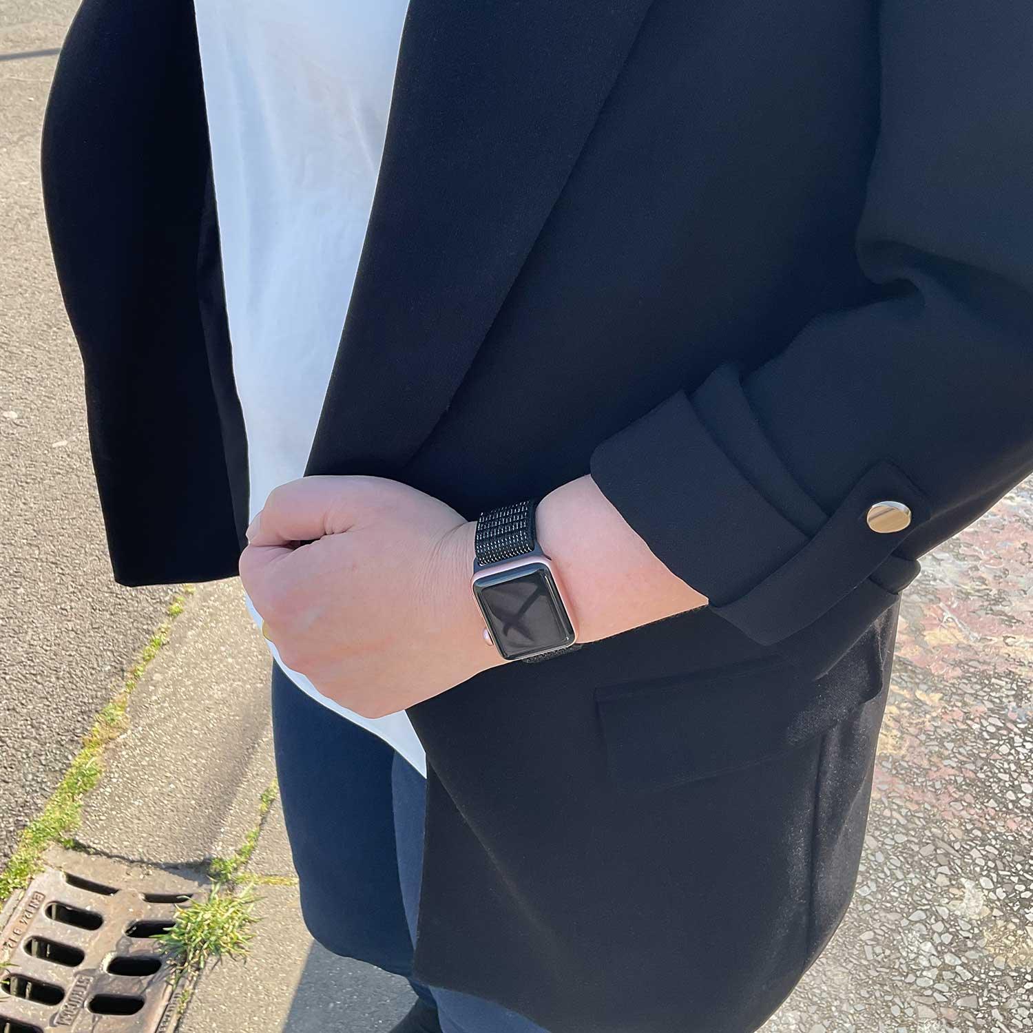 Bracelet pour Apple Watch Osvo - tissé - nylon - réflecteur noir