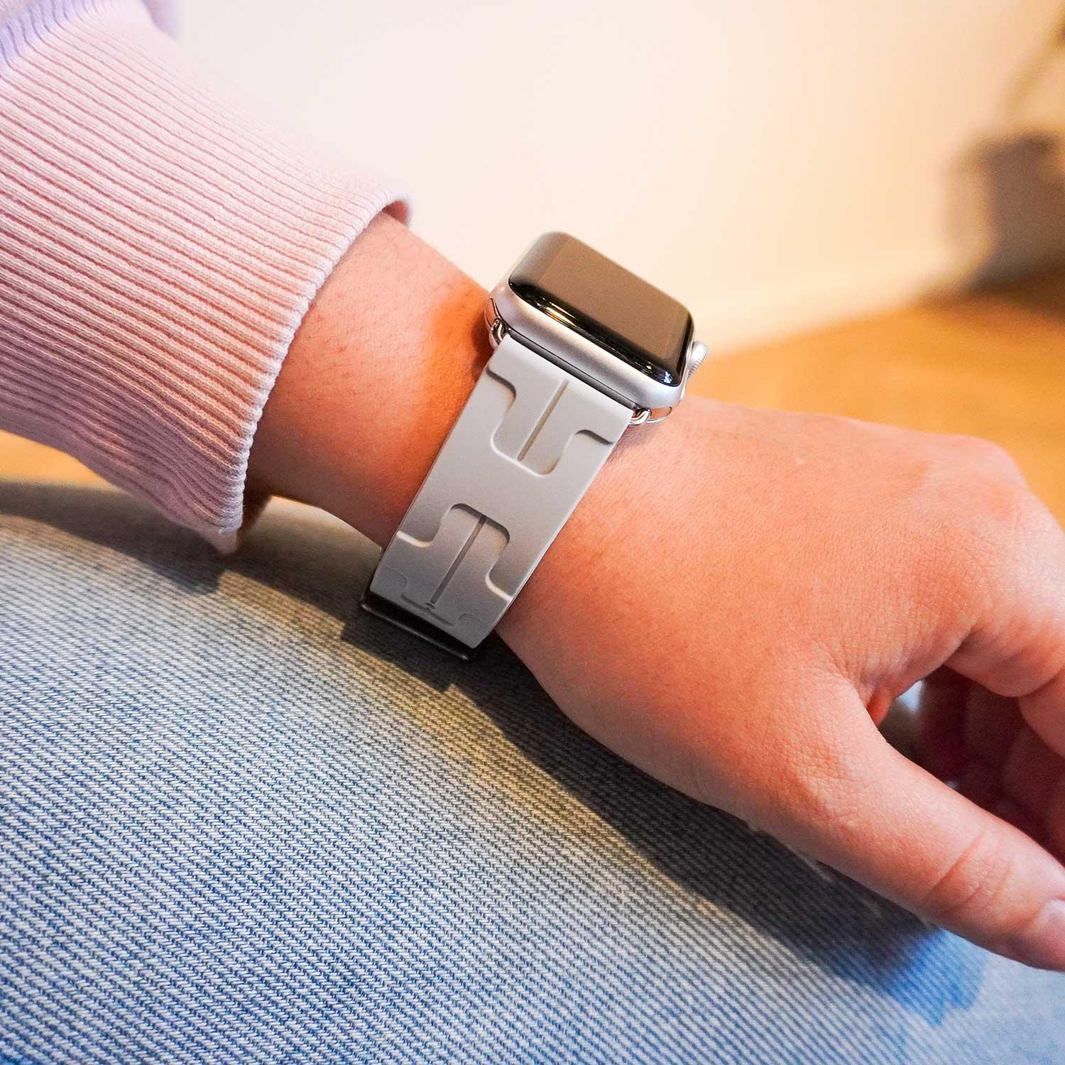 Bracelet Apple Watch kilim - silicone - gris