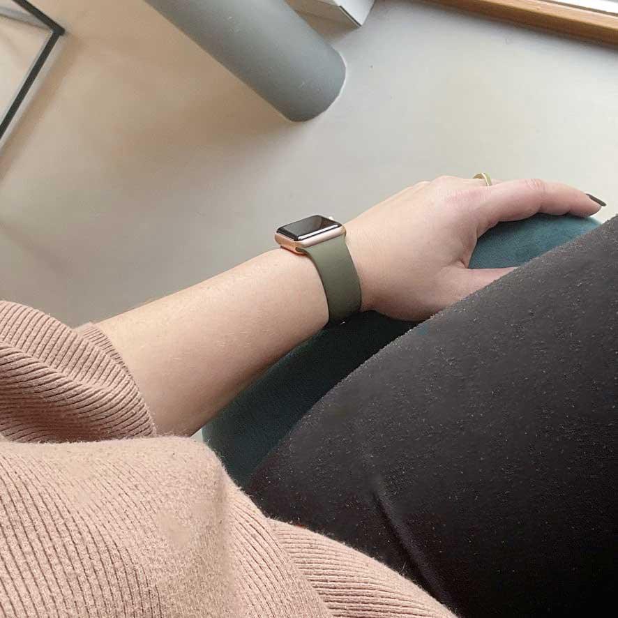 Bracelet Apple Watch Savro - silicone - vert olive foncé
