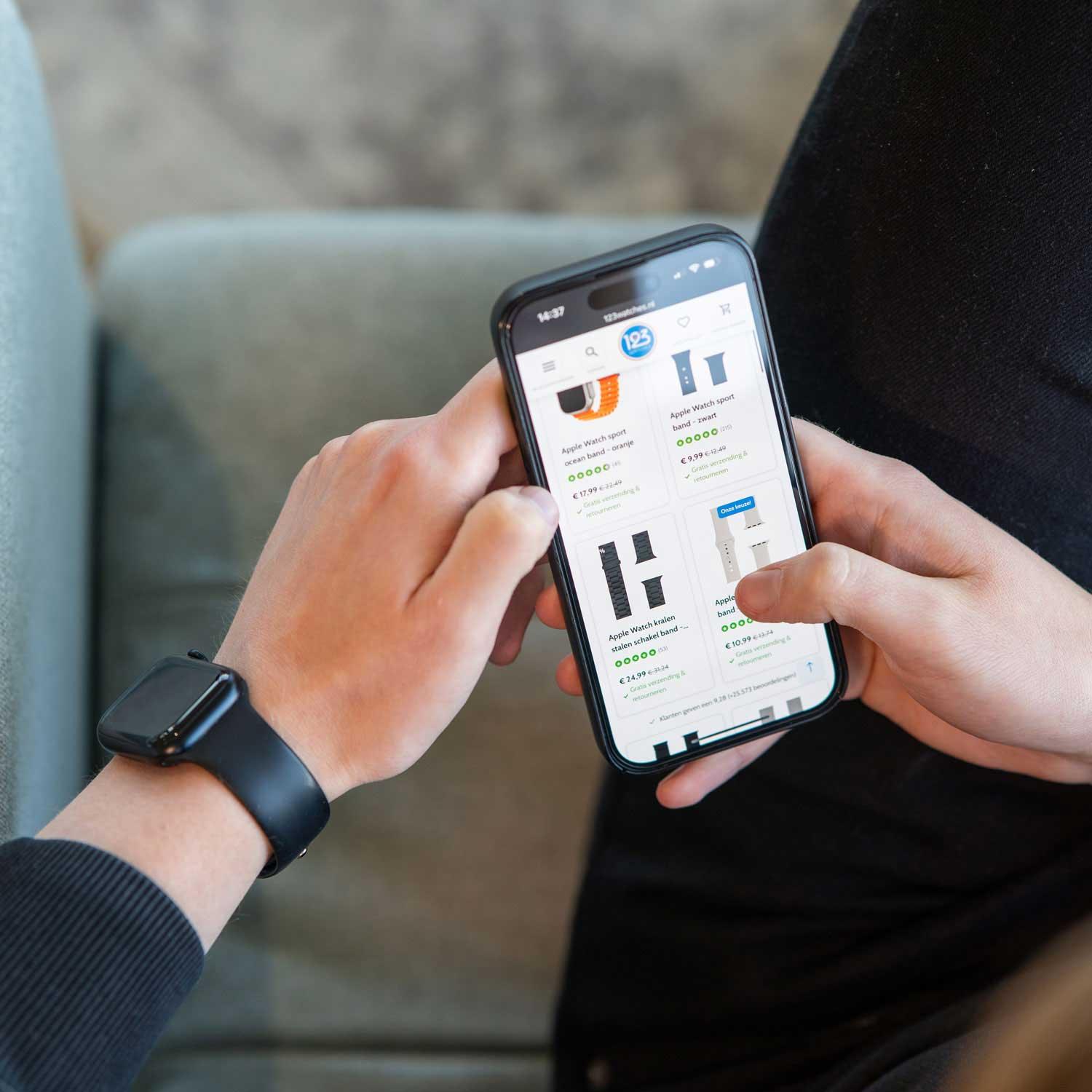 Bracelet Apple Watch - silicone - boucle unique - noir