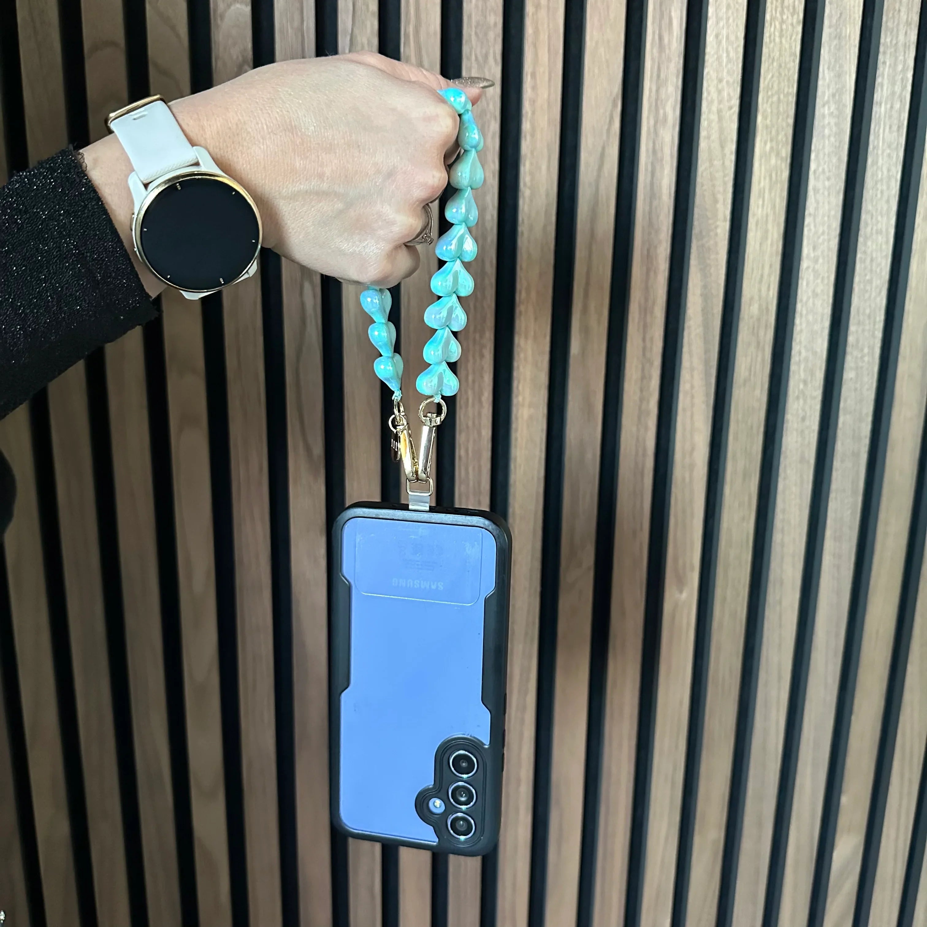 Cordon de téléphone Cœur - vert brillant - doré